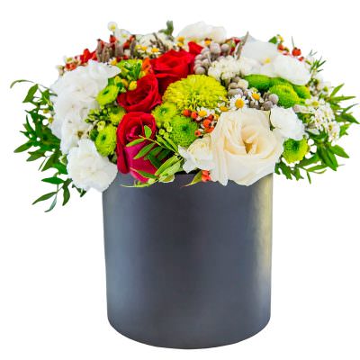 Шляпная коробка с цветами «Грация»